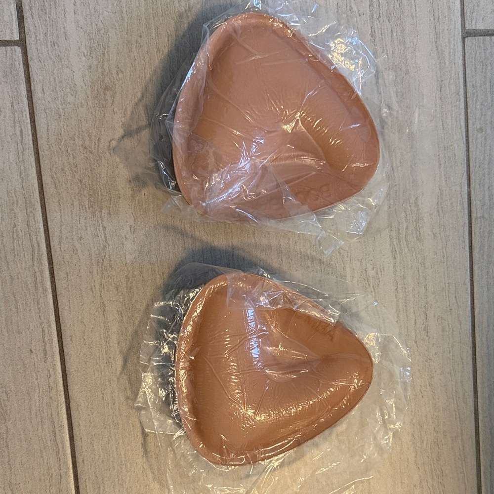 Boomba Nude Bra Inserts (Pair) added over a cup in size